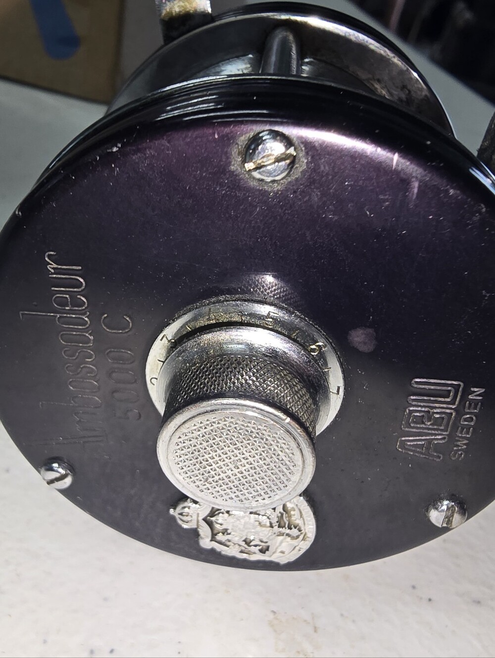 Abu Garcia Ambassadeur 5000-C Vintage Fishing Reel Black - Picture 4 of 9